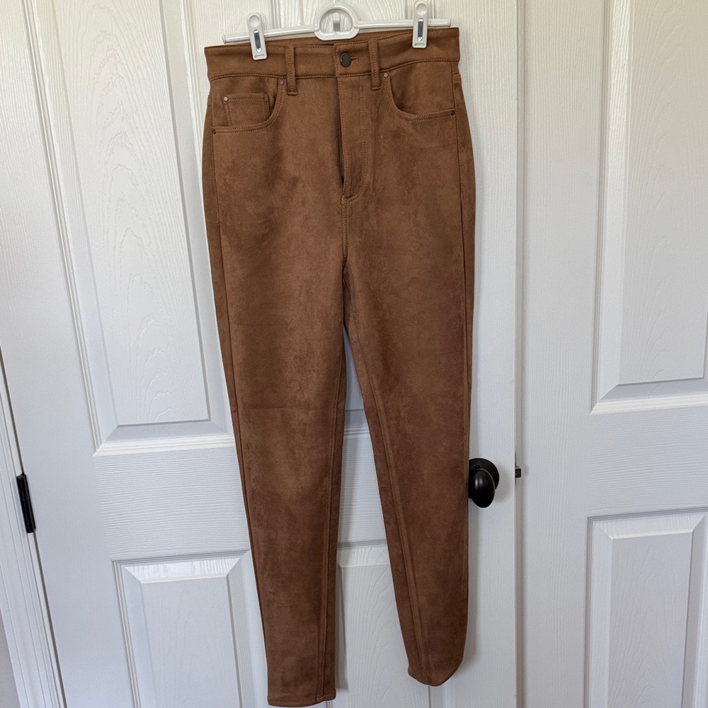 Ann Taylor faux suede high rise skinny pant 2 NWT